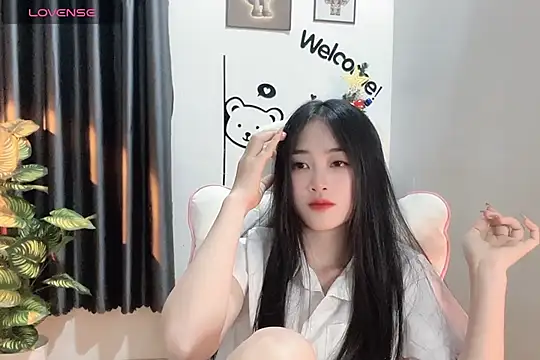  Aimy  online show from 12/16/24, 06:49