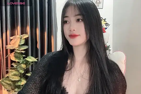  Aimy  online show from 12/19/24, 04:02