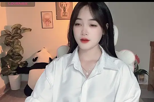  Aimy  online show from 09/18/25, 04:20