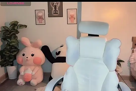  Aimy  online show from 10/02/25, 05:31