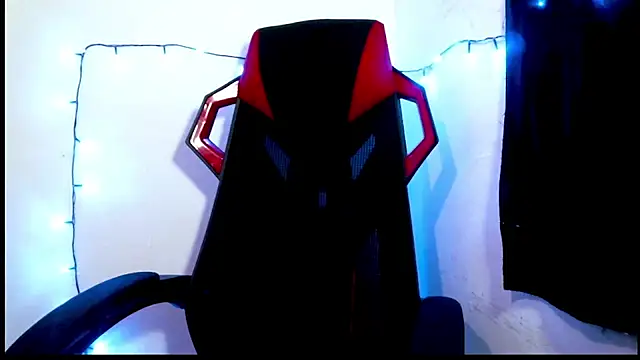 Snapshot of catalina_colombia chatting on 03/12/25, 02:45 catalina colombia online show from 03/12/25, 02:45