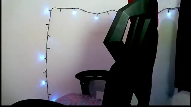 Snapshot of catalina_colombia chatting on 03/17/25, 06:11 catalina colombia online show from 03/17/25, 06:11