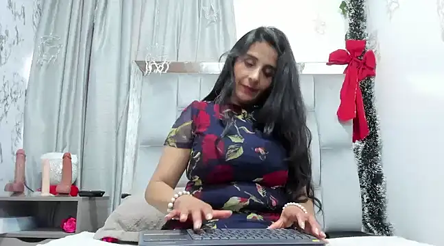  Marcela   online show from 01/08/25, 03:39