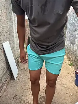 Snapshot of king_cum_ chatting on 11/18/25, 04:44 king cum online show from 11/18/25, 04:44