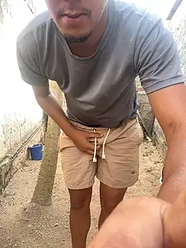 Snapshot of king_cum_ chatting on 12/15/25, 05:39 king cum online show from 12/15/25, 05:39