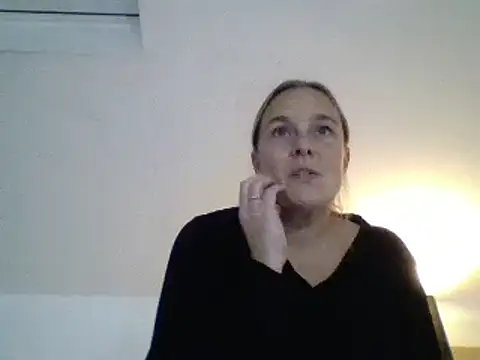 scrummymummy2 online show from 12/02/25, 08:26