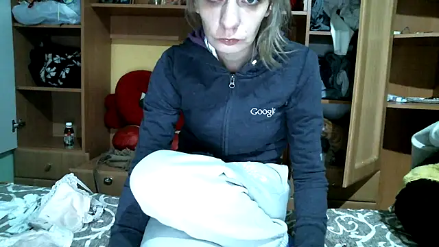 DennisXCaroll online show from 01/01/25, 05:55