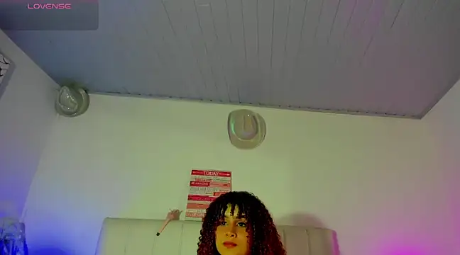 amaia escotet online show from 12/02/24, 01:24