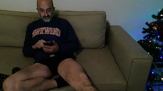 newsimo74 online show from 12/25/24, 06:52
