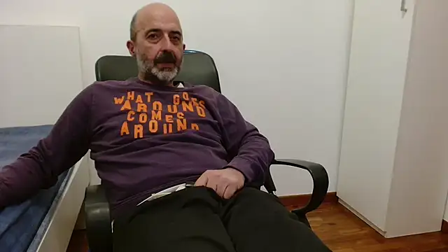 newsimo74 online show from 11/01/25, 07:16