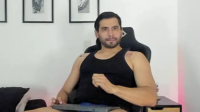 Dereck vega online show from 05/15/26, 09:44
