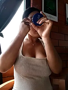 Snapshot of SamaraJay1 chatting on 09/24/25, 02:20 SamaraJay1 online show from 09/24/25, 02:20