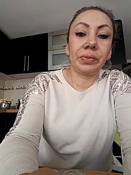 Snapshot of coral_smitth chatting on 10/04/25, 07:45 coral smitth online show from 10/04/25, 07:45