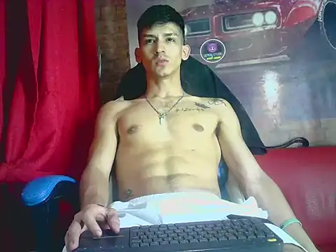 Snapshot of MasterSEX420 chatting on 12/03/24, 03:09 MasterSEX420 online show from 12/03/24, 03:09