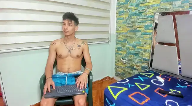 Snapshot of MasterSEX420 chatting on 02/01/25, 12:58 MasterSEX420 online show from 02/01/25, 12:58