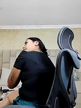 EmmaTorres  online show from 12/13/24, 08:26