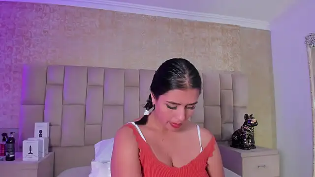 EmmaTorres  online show from 12/16/24, 11:18