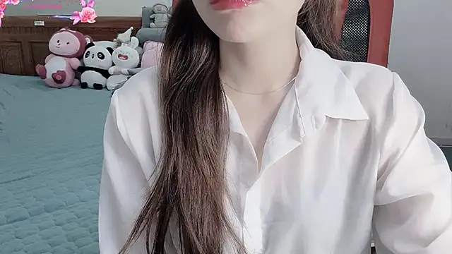 Snapshot of TrinhH_Nabbi chatting on 04/06/26, 01:23 TrinhH Nabbi online show from 04/06/26, 01:23