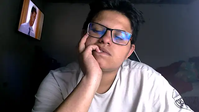 Snapshot of tatsumi_nao chatting on 11/01/25, 10:45 tatsumi nao online show from 11/01/25, 10:45