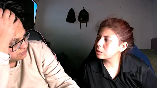 Snapshot of tatsumi_nao chatting on 11/19/25, 03:50 tatsumi nao online show from 11/19/25, 03:50