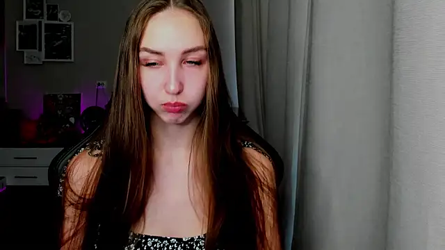 Sm0ly online show from 06/18/26, 03:07