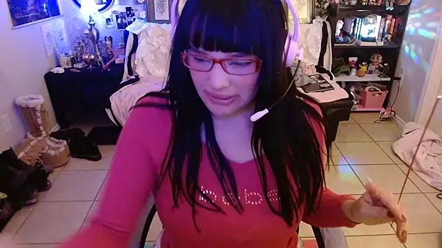 Snapshot of nomichuu chatting on 01/13/26, 03:23 nomichuu online show from 01/13/26, 03:23
