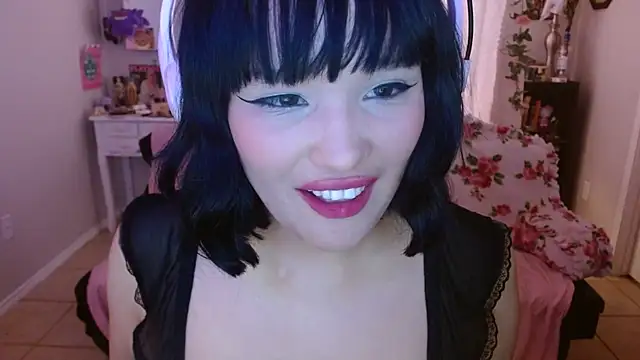 Snapshot of nomichuu chatting on 02/19/26, 09:00 nomichuu online show from 02/19/26, 09:00
