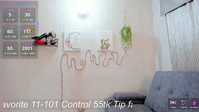 samanthaeliott22 online show from 11/25/25, 05:07