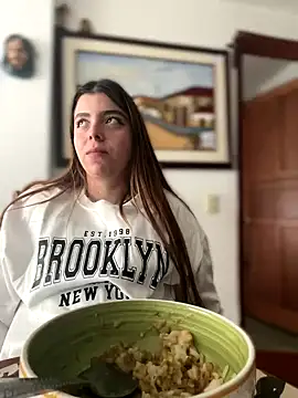 Cloew Marz online show from 09/18/25, 06:54