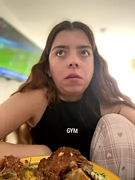 Snapshot of Cloew_Marz chatting on 11/29/25, 06:55 Cloew Marz online show from 11/29/25, 06:55