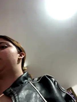 Snapshot of Cloew_Marz chatting on 12/13/25, 07:53 Cloew Marz online show from 12/13/25, 07:53