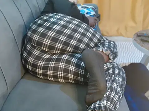 leslysexygirl online show from 10/17/25, 04:48