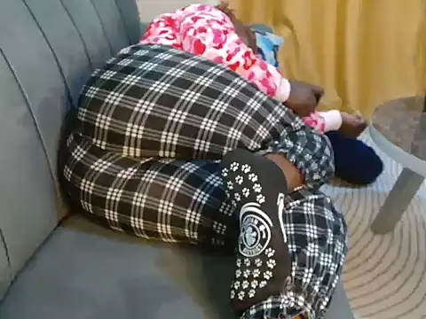 leslysexygirl online show from 10/18/25, 05:21