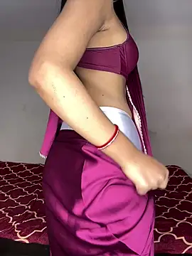 Suhu love online show from 12/22/24, 08:25