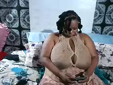 Candiyliciousxx online show from 06/03/26, 10:29