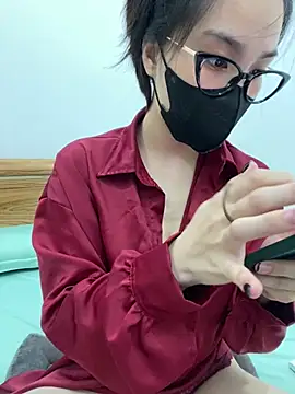 Snapshot of Lilisa_miu chatting on 01/03/25, 06:55 Lilisa miu online show from 01/03/25, 06:55