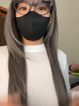 Lilisa miu online show from 06/18/26, 05:28