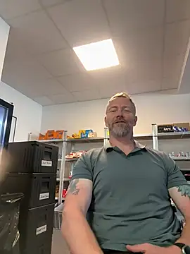 Snapshot of Rockburg chatting on 07/29/26, 06:33 Rockburg online show from 07/29/26, 06:33