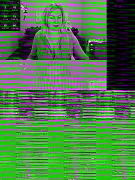 Snapshot of haymona chatting on 12/22/25, 07:38 haymona online show from 12/22/25, 07:38