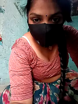 Snapshot of haymona chatting on 02/12/26, 06:19 haymona online show from 02/12/26, 06:19