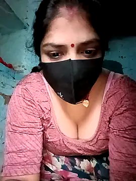 Snapshot of haymona chatting on 02/21/26, 01:28 haymona online show from 02/21/26, 01:28
