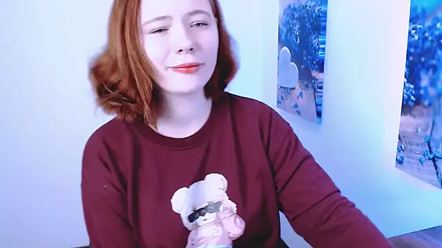 Snapshot of Sun_Alexia chatting on 10/12/25, 01:32 Sun Alexia online show from 10/12/25, 01:32