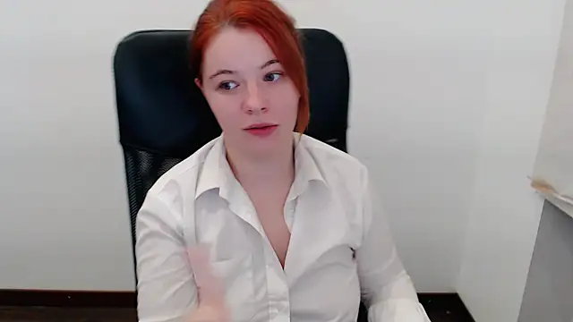 Snapshot of Sun_Alexia chatting on 10/25/25, 03:36 Sun Alexia online show from 10/25/25, 03:36