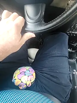 Snapshot of Policeman20742 chatting on 03/17/25, 12:04 Policeman20742 online show from 03/17/25, 12:04