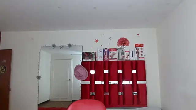 krystal thomson online show from 10/03/25, 04:04