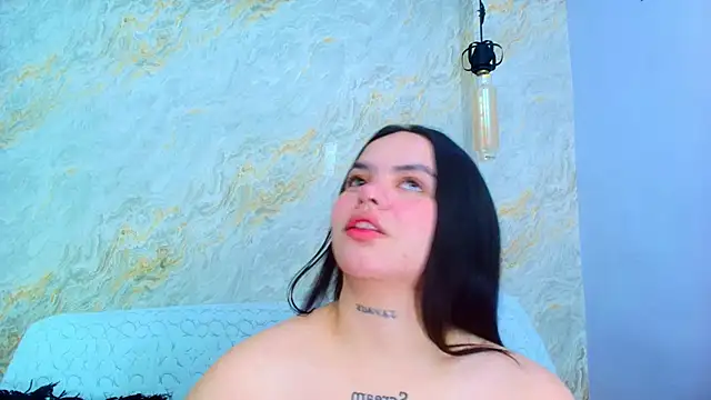 Snapshot of Mia_candy_0 chatting on 12/15/25, 12:09 Mia candy 0 online show from 12/15/25, 12:09