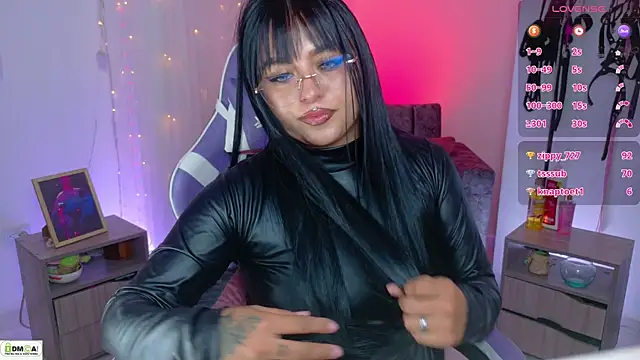 Miss scarllet  online show from 07/28/26, 06:20
