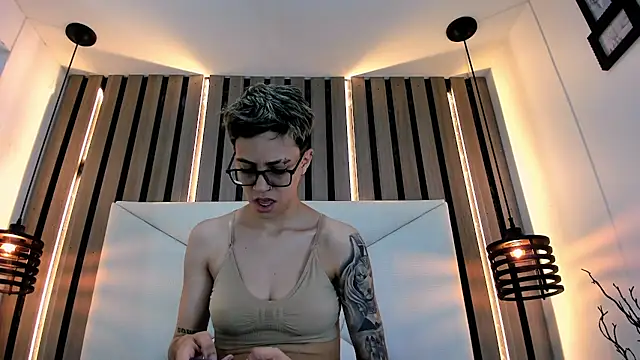 Snapshot of Cutie_Shy_ chatting on 02/02/26, 05:33 Cutie Shy online show from 02/02/26, 05:33