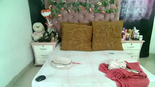 ValeriaTsx online show from 09/13/25, 01:44