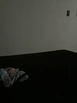 Snapshot of lolitalamasbonita01 chatting on 10/10/25, 03:00 lolitalamasbonita01 online show from 10/10/25, 03:00